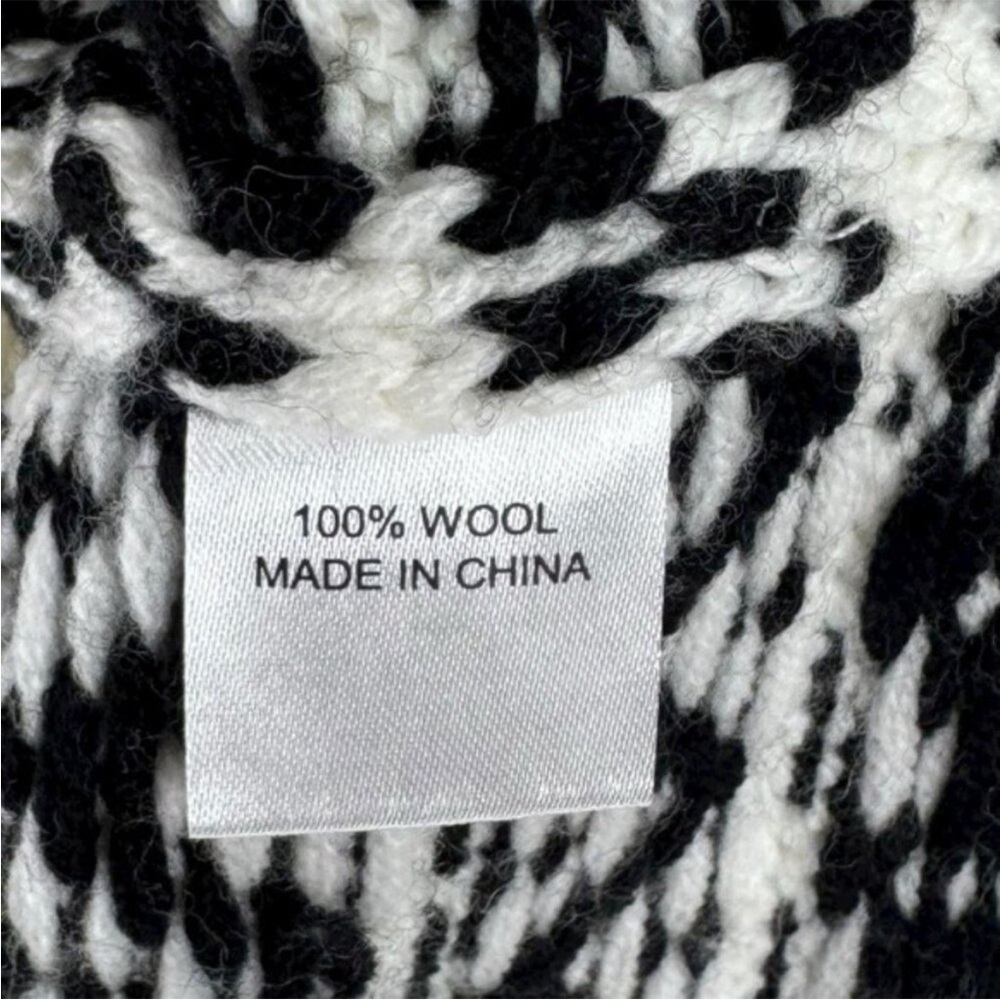 NWT Tuckernuck Charcoal and Cream Fair Isle Sandwick Pullover Sweater Size XL - Picture 4 of 7